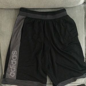 Men’s gym shorts